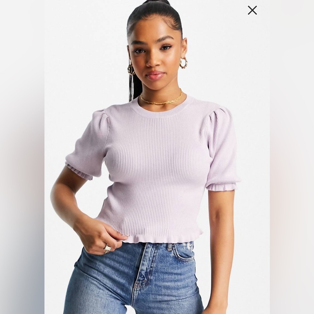 Miss Selfridge rib short sleeve tie back ruffle hem top in lilac